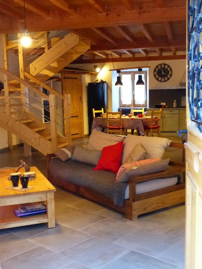 Gite De L'Amistat Val-de-Sos Экстерьер фото